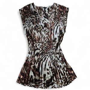 Elegant Animal Print Pleated Top
